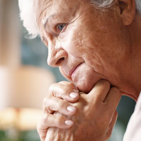 Isolement des personnes âgées : un million de seniors concernés d’ici 2030 si rien n’est fait